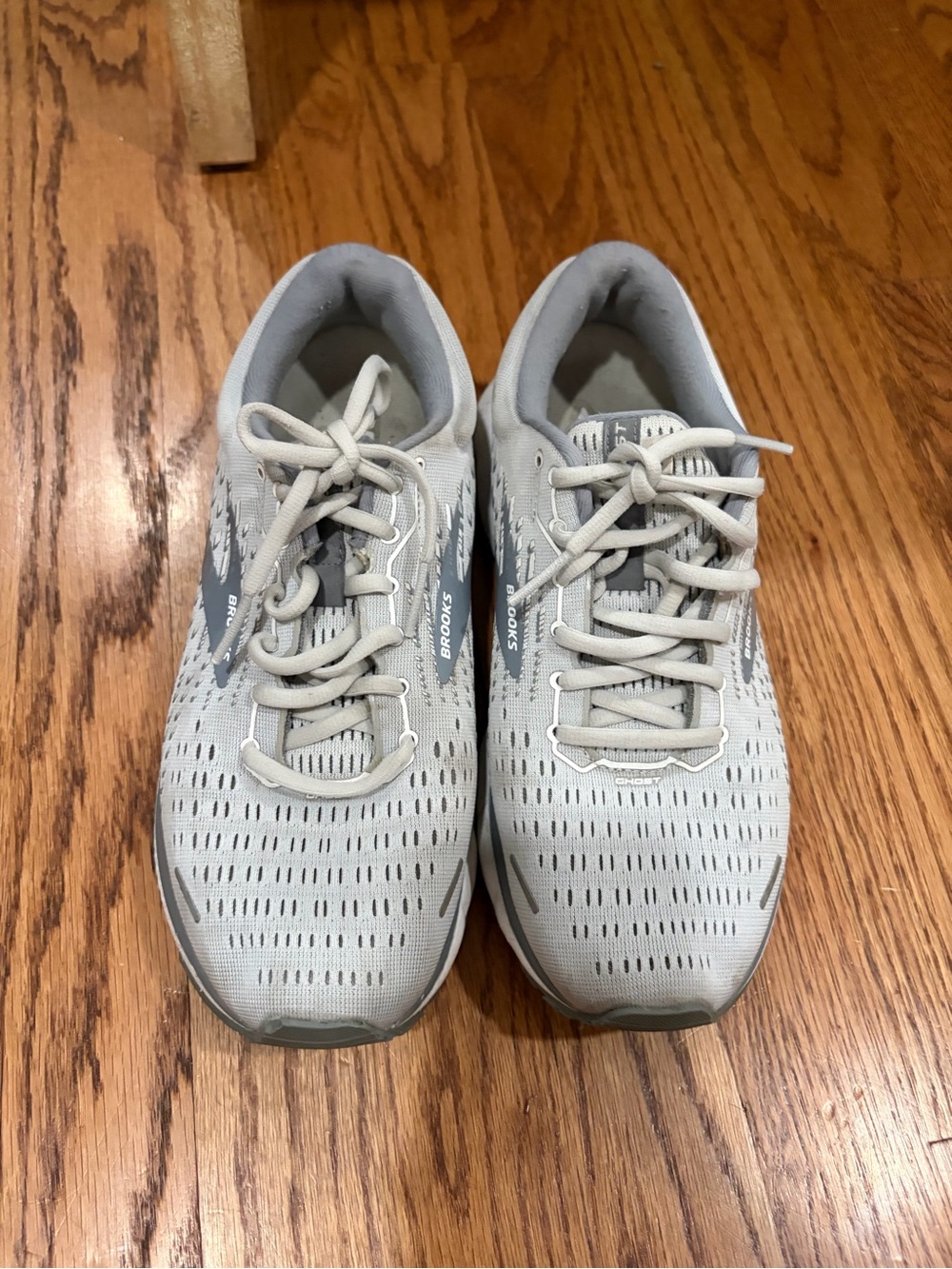 Brooks Kids Light Gray and Dark Gray Running Sneakers